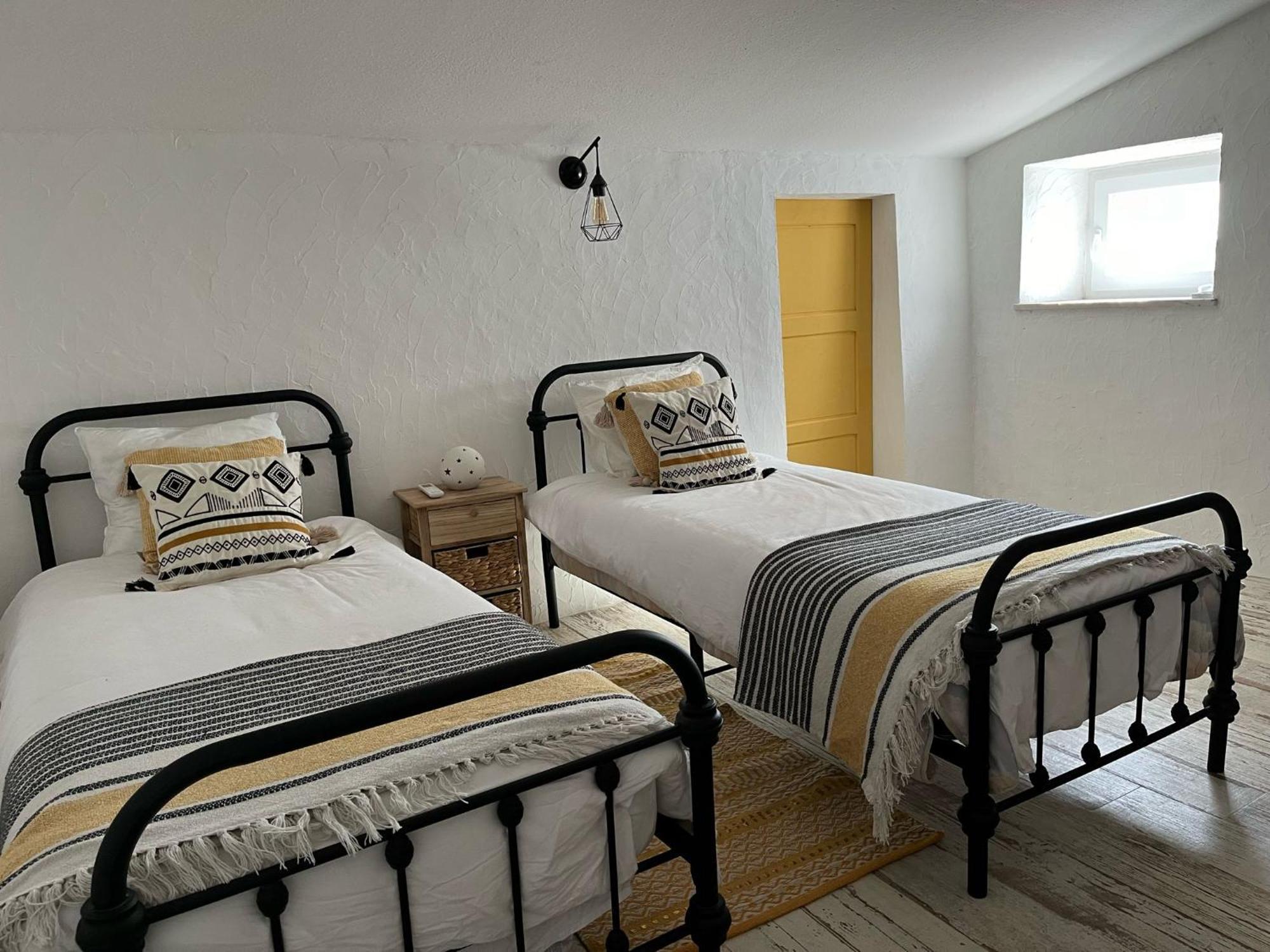 Cantinho Da Villa Портел Экстерьер фото